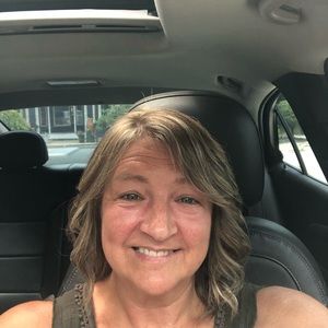 Meet your Posher, Hope